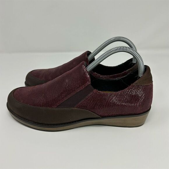 Naot Women's Purple Red Berry Slip-On Loafers Size 39 (US 8) Casual Comfort - Picture 6 of 11